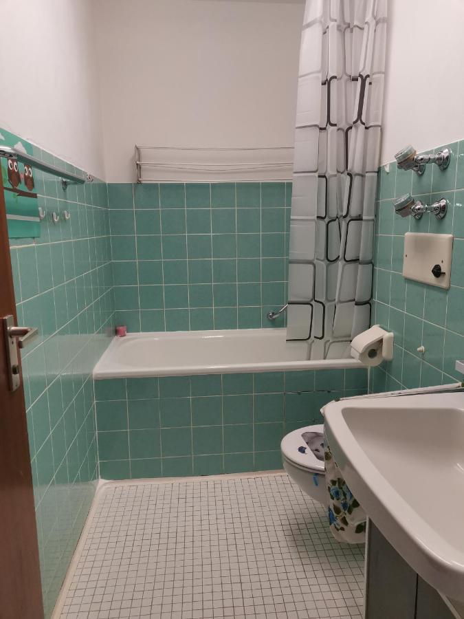 Ferienwohnung Schoene Wohnung 2D-Gebaeude Mit Mini-Garten Schönwalde المظهر الخارجي الصورة